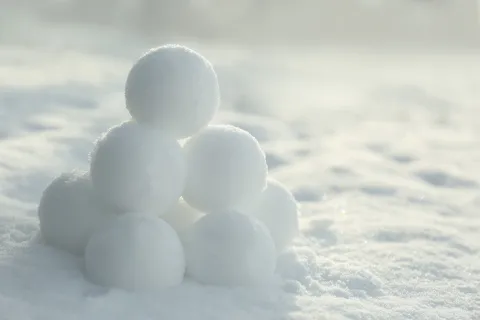 Snowball Fight